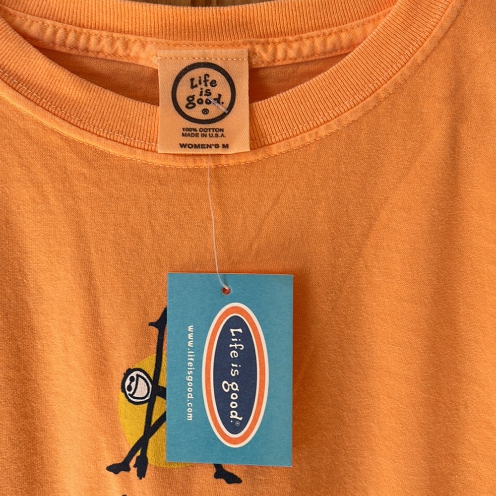 Life is good short sleeve T-shirt women medium orange. - Picture 3 of 3
